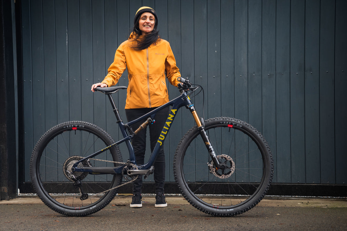 Bike Check: Aneela McKenna and her Juliana Wilder