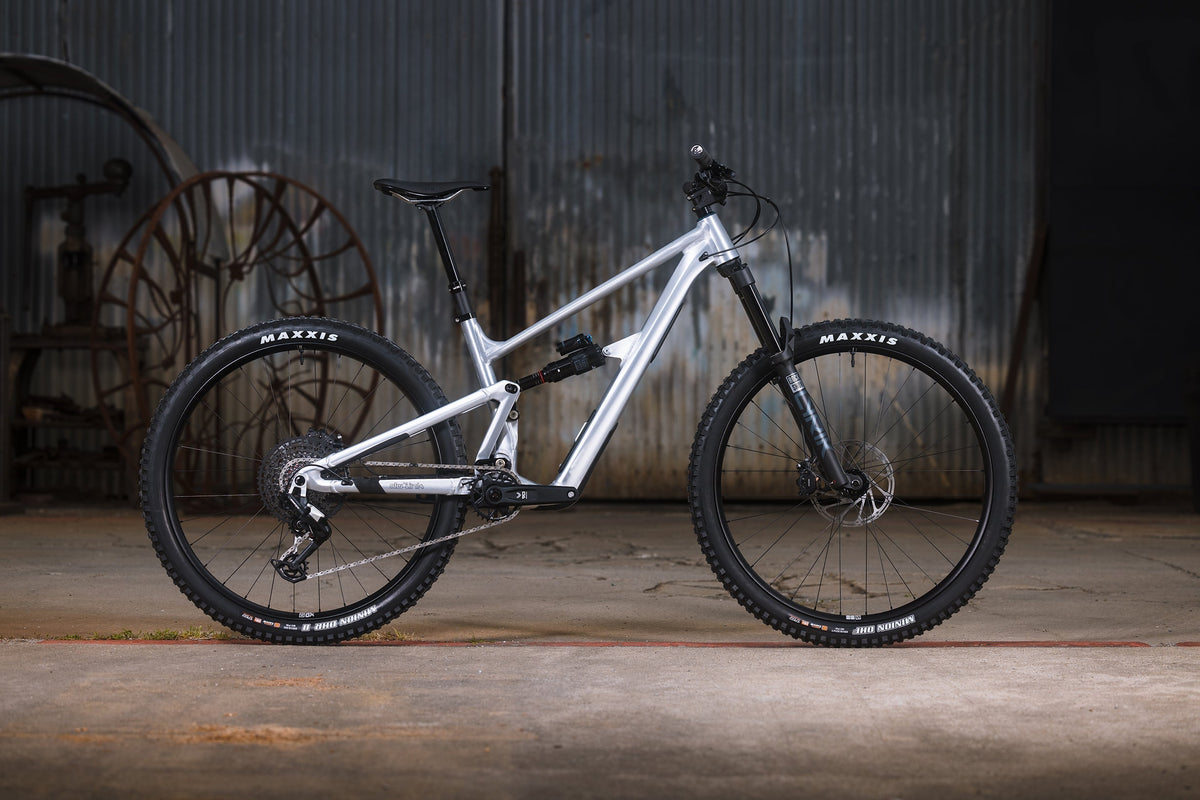 Ibis Cyles new Ripmo AF in Metal AF raw colourway