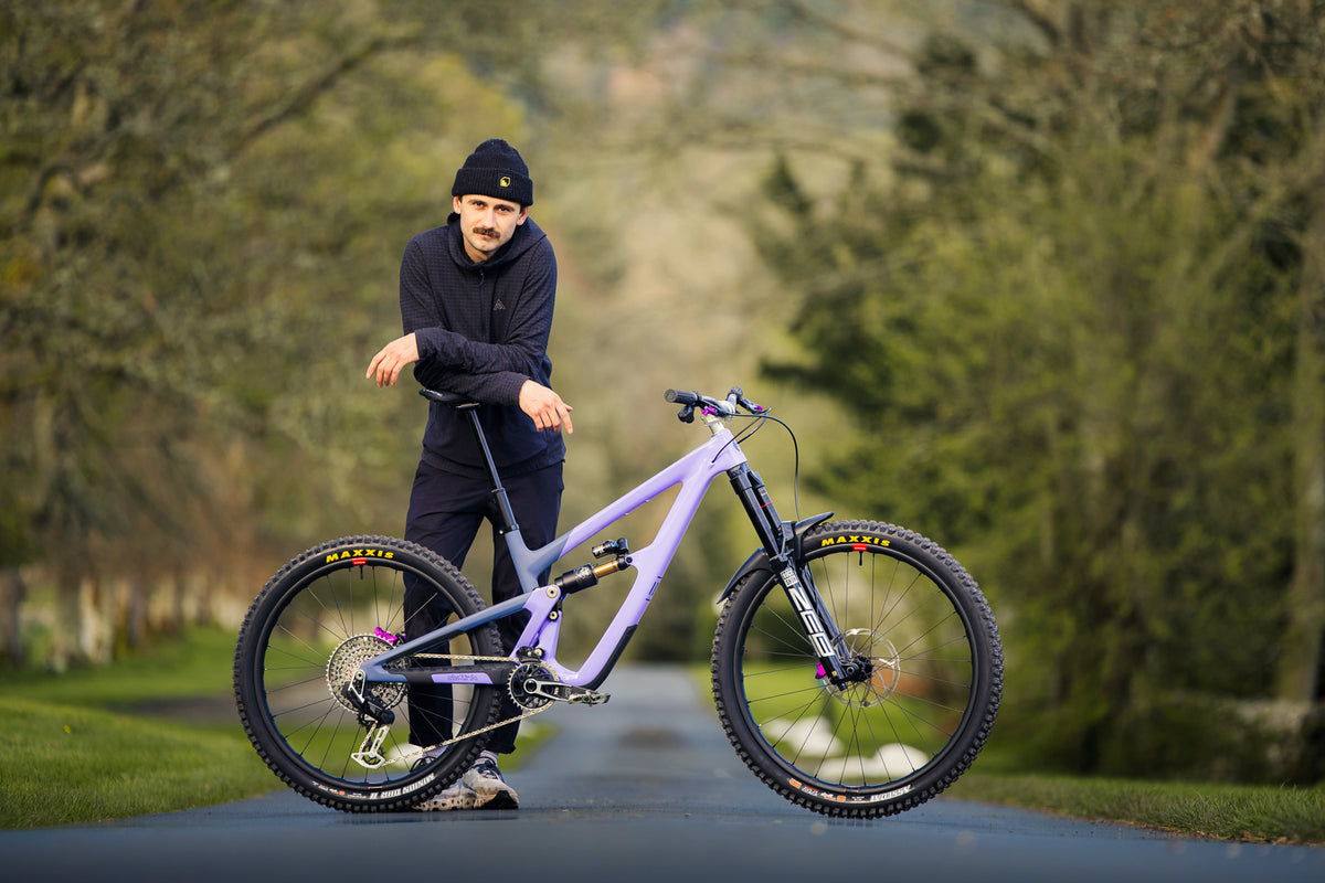 Innes Graham and his Ibis HD6 in Innerleithen