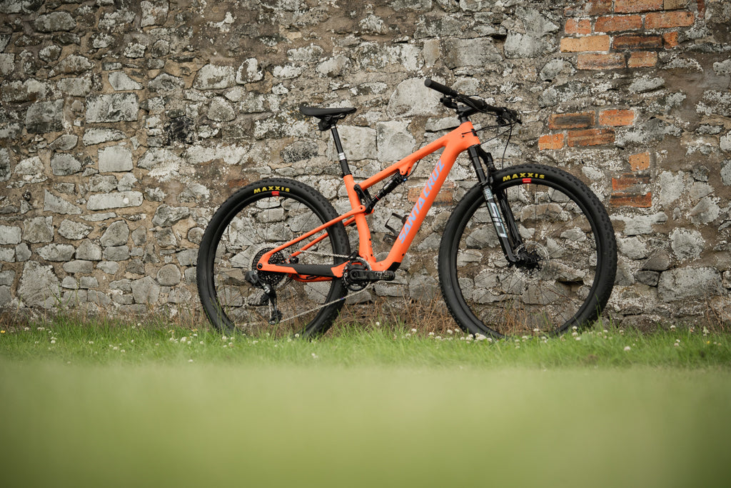 Pro Bike Builds - Mark Scott's Santa Cruz Blur