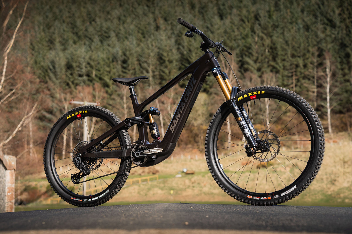 Santa Cruz Bullit CC XO RSV in Gloss Black