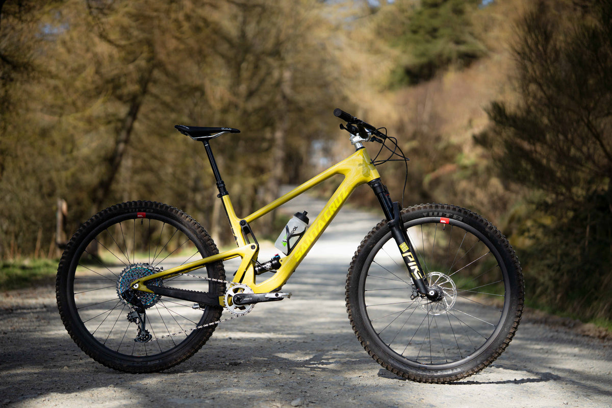 STAFF BIKE CHECK: Matthew’s Santa Cruz Tallboy Trail Bike